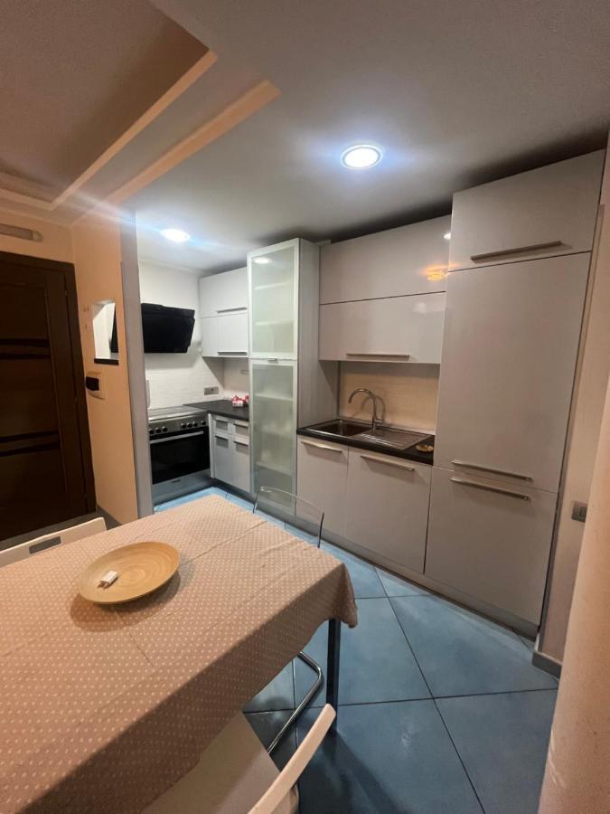 ナポリLa Casa Di Sassaアパートメント エクステリア 写真